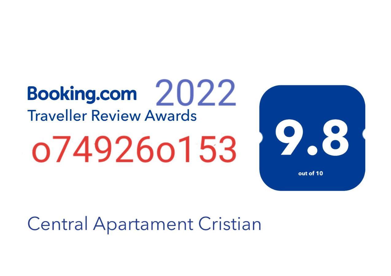 Central Apartament Cristian Арад Екстер'єр фото